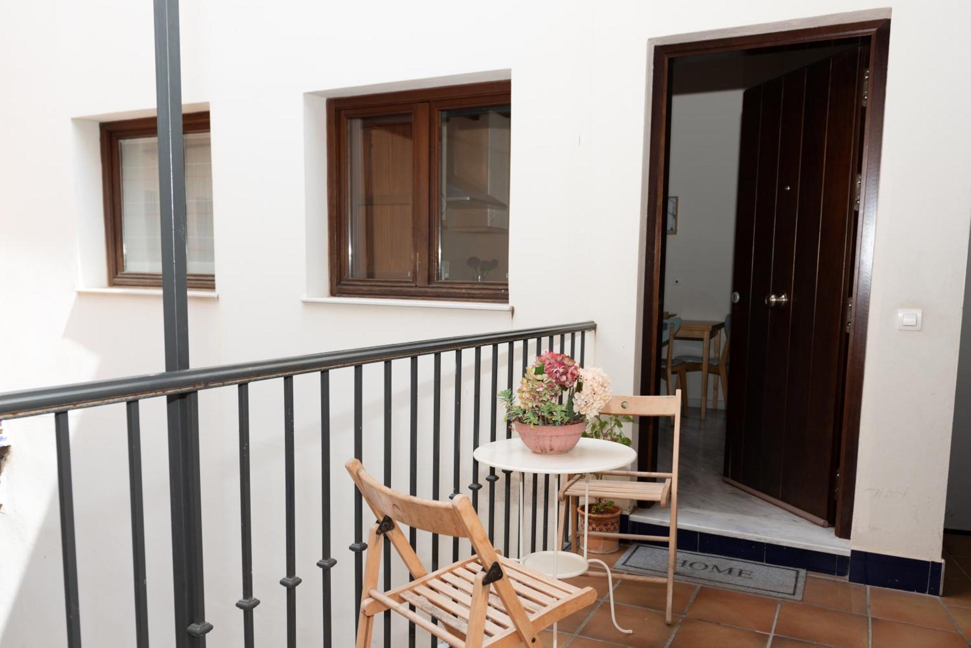 Charming & Quiet In Plaza Del Salvador Appartamento *